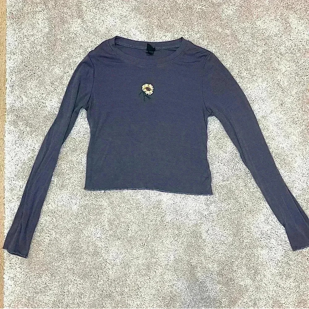 Wild Fable Girl’s Longsleeve blouse top Size M